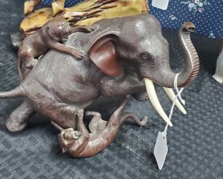 Japanese Meiji period - Bronze sculpture of an Elephant being attacked by Tigers.   