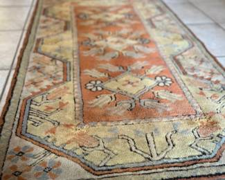 100% Wool rug. Made in Turkey. 31 x 52 Inches. Estate sale price: $225