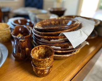 Antique Rockingham glazed pottery. Various prices.