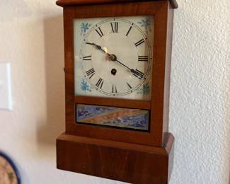 Antique Jerome & Co mantle clock. Estate sale price: $95