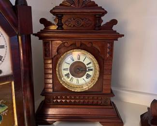 Antique Ansonia oak mantle clock Estate sale price: $250