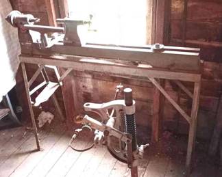 Antique Lathe And More 