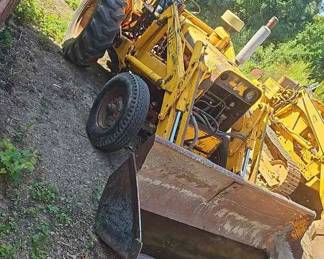Case 580 Backhoe 