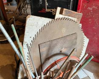 Large Mounted Saw Blade, Vise And More