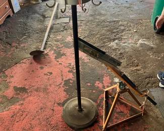 Skeet Throw And Vintage Clothes Rack