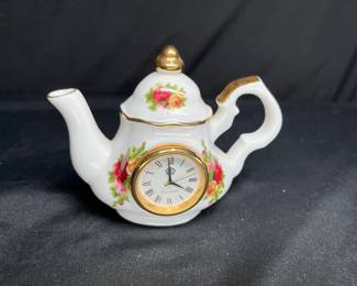 Royal Albert OCR Mini Teapot Clock