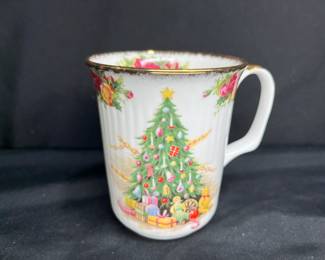 Royal Albert 2 OCR Christmas Magic Cocoa Mugs - 1990
