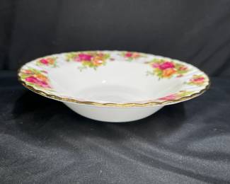 Old Country Rose Vegetable Bowl