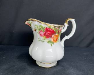 Royal Albert Old Country Rose Cream & Sugar