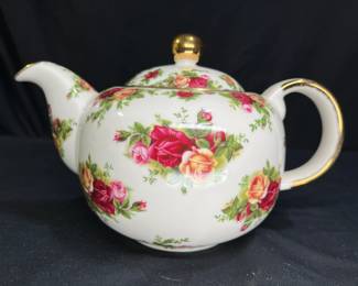 OCR Teapot With Lid