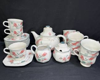 Mikasa Silk flowers Tea Service