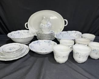 Haviland Blue Garland 22 Misc. Pieces, Bavaria