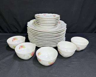 BSS10 by Bassett 22 Pieces