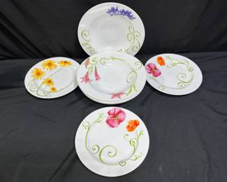 Lyrical Blooms by Westbury Court 4 Place Setting