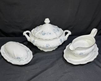 Haviland Blue Garland Butter, Gravy & Vegetable