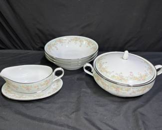 6 Piece Noritake Spring Field Serving Set
