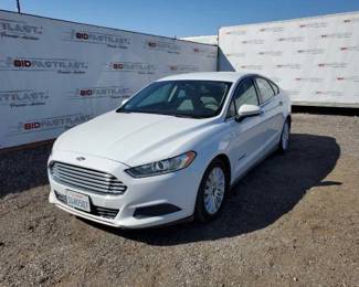#540 • 2016 Ford Fusion Hybrid
