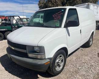 #355 • 2004 Chevrolet Astro Van
