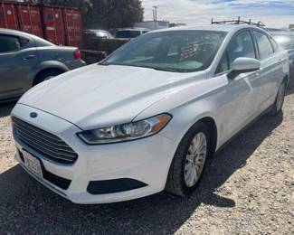 #532 • 2016 Ford Fusion Hybrid
