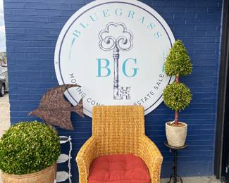Bluegrass Estate Sale
Open Wednesday and Thursday 10-4
Friday and Saturday 10-5