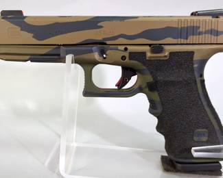 Austria / Glock 21 .45 Auto Pistol SN# UWS200