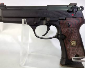 Pietro Beretta 92 Compact L 9mm Para Pistol SN# S40918C, In Hard Case