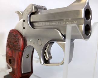 Bond Arms Patriot .45 Colt / .410 ga Over/Under Pistol SN# PAT01641, In Hard Case