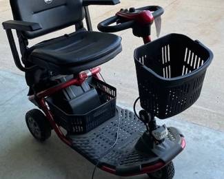 Golden Lite Rider scooter, 90 amps, 14.5 hp