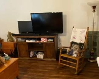 flat screens, Blue Ray player, sound bar, entertainment center, vintage rocker