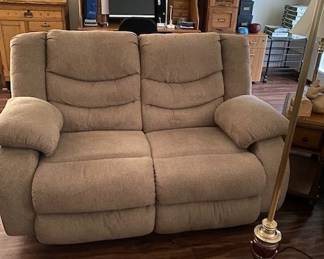 Love seat recliner