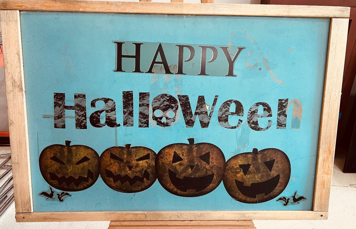 Americana Primitive Vintage Halloween Estate Sale starts on 10/7/2023