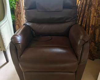 POWER LIFT CHAIR