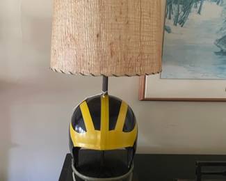 VINTAGE RARE MICHIGAN WOLVERINES NCAA RIDDELL KRA LITE FOOTBALL HELMET LAMP 1960-1970