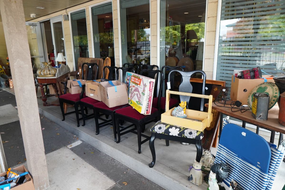 Huge Estate Sale & Warehouse Clearance Event starts on 9/30/2023