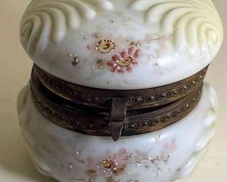 Antique Wavecrest Dresser Jar