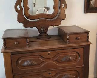 Antique Victorian Wishbone Dresser