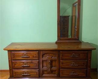 American Of Martinsville Mirrored Dresser 