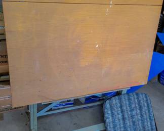 Drafting table