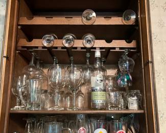 Bar wall cabinet 