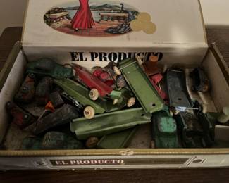 Small toy car collection 