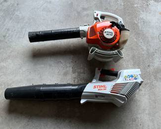 Stihl gas and battery blowers 