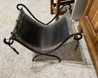 #91	Metal Rack w/Leather Holder - 18x14x14	 $30.00 			
