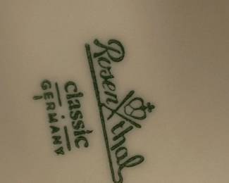 #168	ET	Rosenthal classic white square bowl and plater	 $30.00 			
