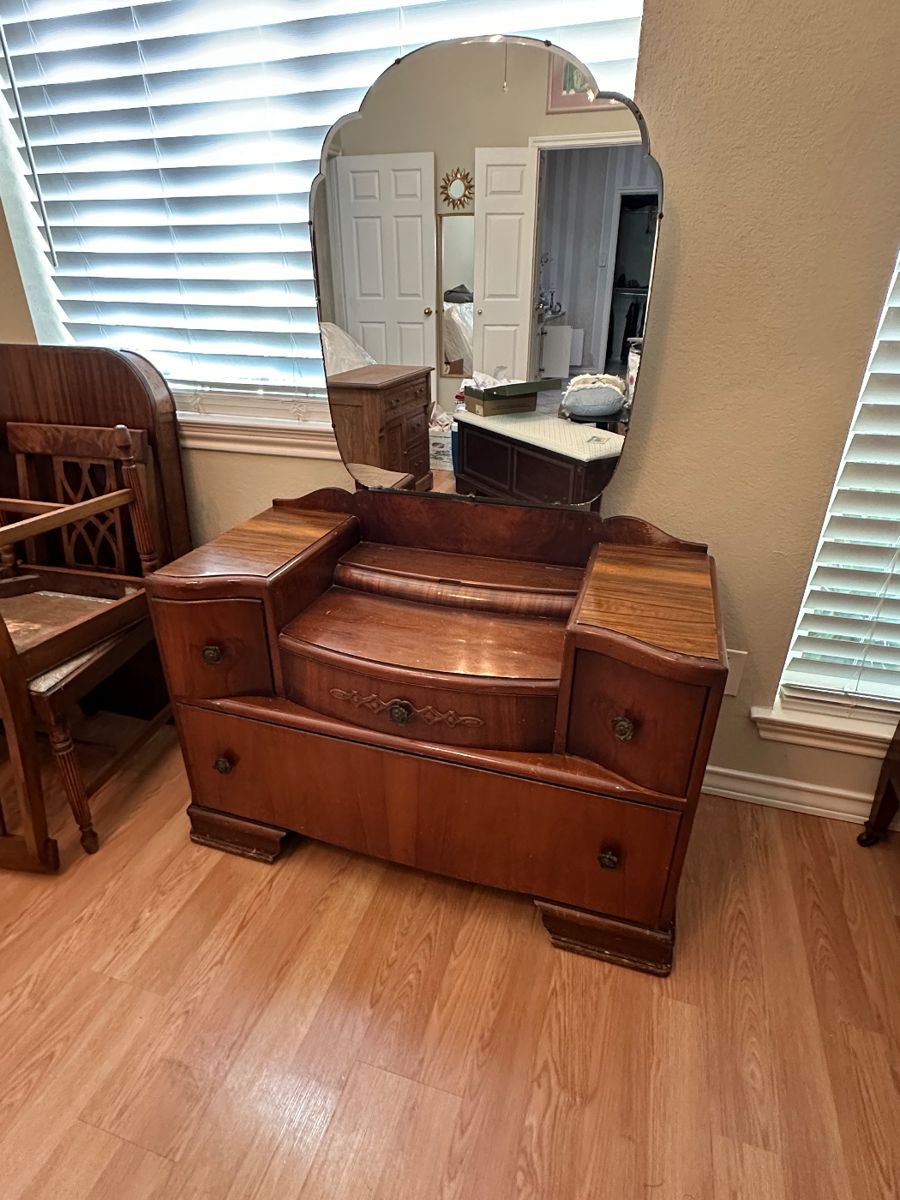 antique art deco vanity 1920-1930 