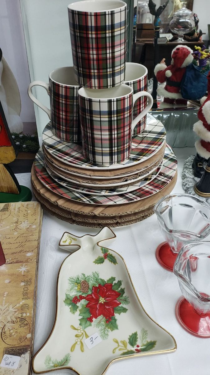 Pottery Barn Holiday Dishes