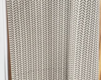 Ikea indoor/outdoor rug 6'7" x 8'2"