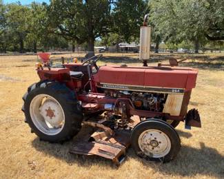 International 284 Tractor