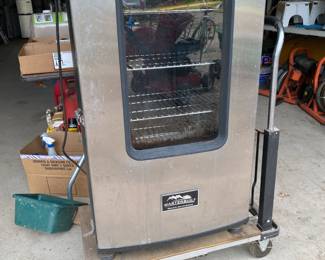 MASTERBUILT Electric Smoker