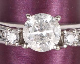 Ladies 1.0ct diamond ring on 14k white gold 