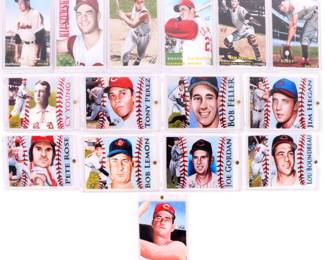 Lot of vintage collectible baseball cards sports memorabilia